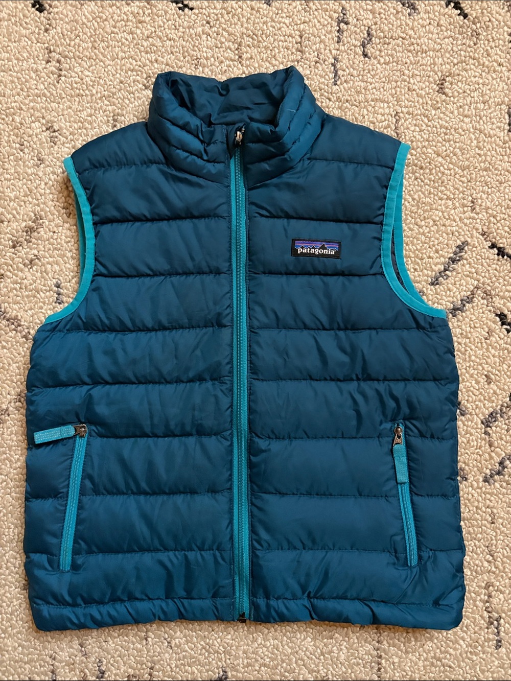 Patagonia Kids Puffy Vest xs (5/6T)